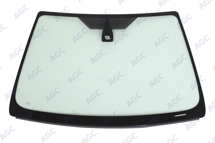 FORD FOCUS II 2004- лобовое стекло, место под датчик дождя, окно под VIN, нижний молдинг от AGC
