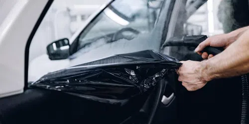 Удаление тонировки: что важно знать перед началом работы