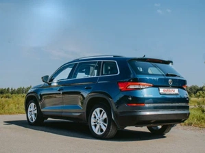 SKODA KODIAQ 5D ВН 2017- боковое левое в задней двери опускное от Sisecam